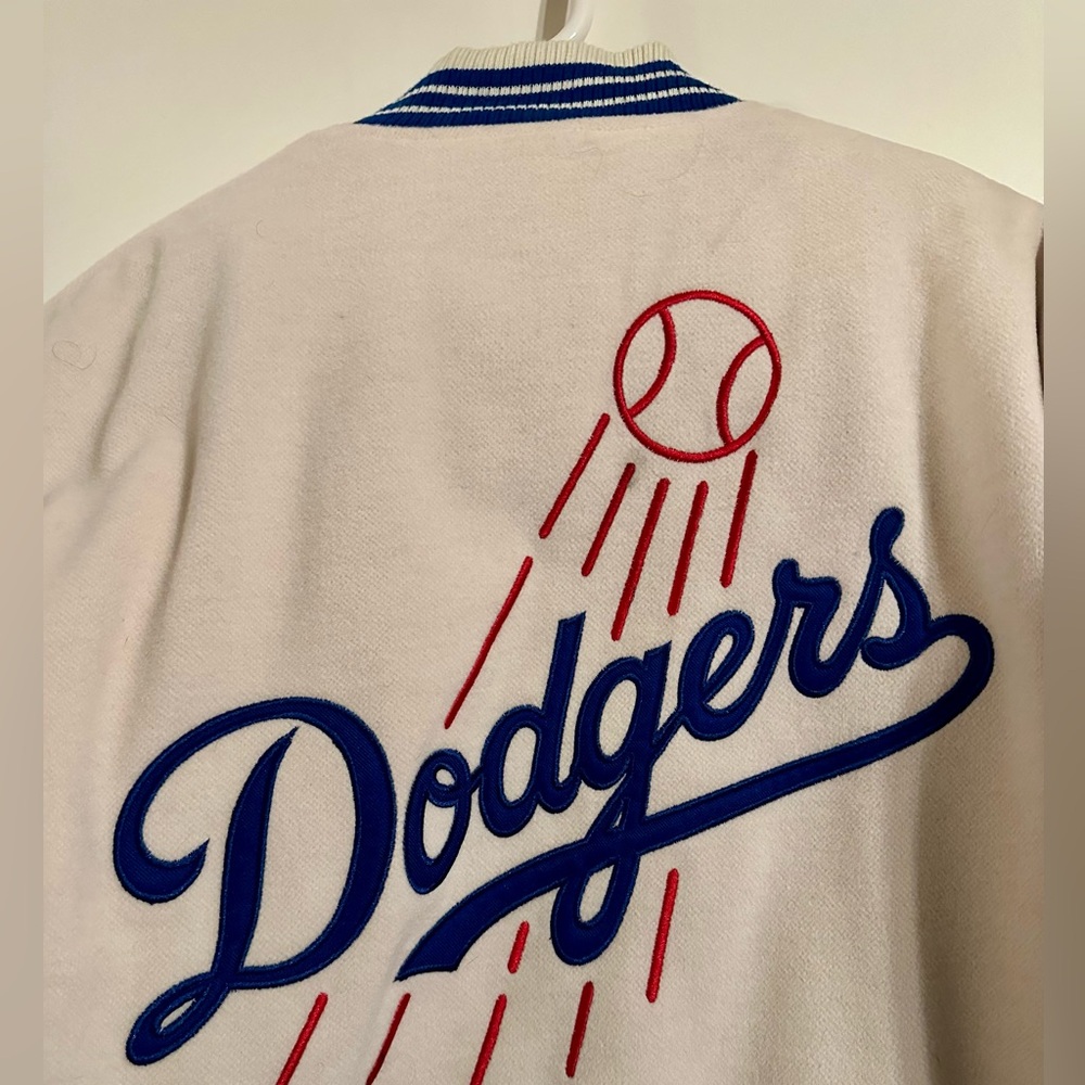 MLB Genuine Merchandise Reversible Los Angeles Dodgers Varsity Jacket NWOT - Picture 8 of 14